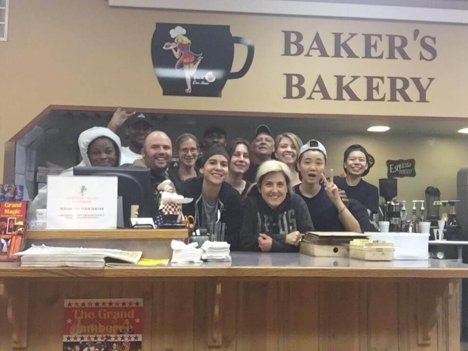 Bakers Bakery & Cafe_林家聿(1)像家一般的卡斯特，真誠，善良，平凡，不後悔到這個小鎮!-2